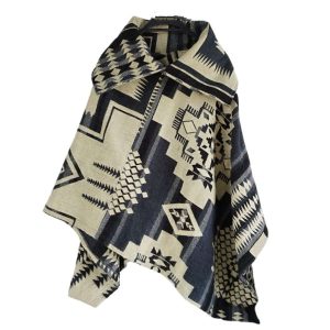 poncho de alpaca ecuatoriano