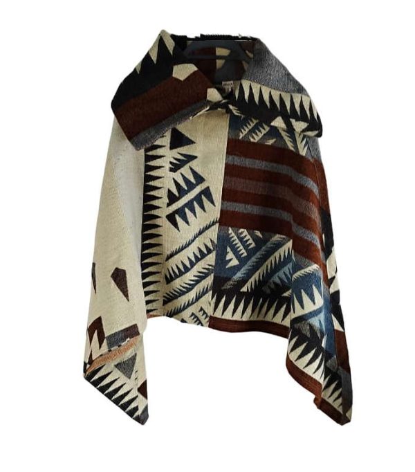 poncho de alpaca ecuatoriano