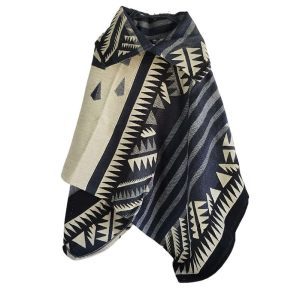 poncho de alpaca ecuatoriano